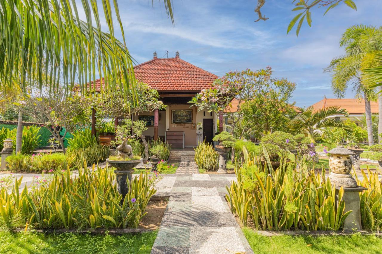 Favorit Exclusive Villa & Bungalow Batununggul Extérieur photo
